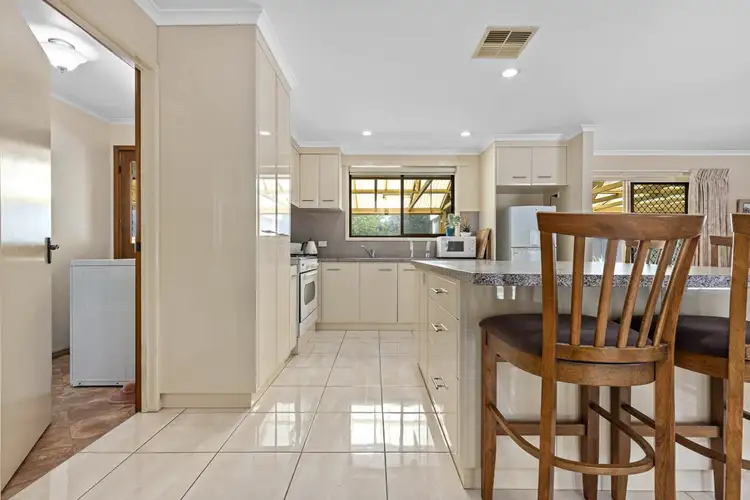Sixth view of Homely house listing, 7 Meadow Court, Delacombe VIC 3356