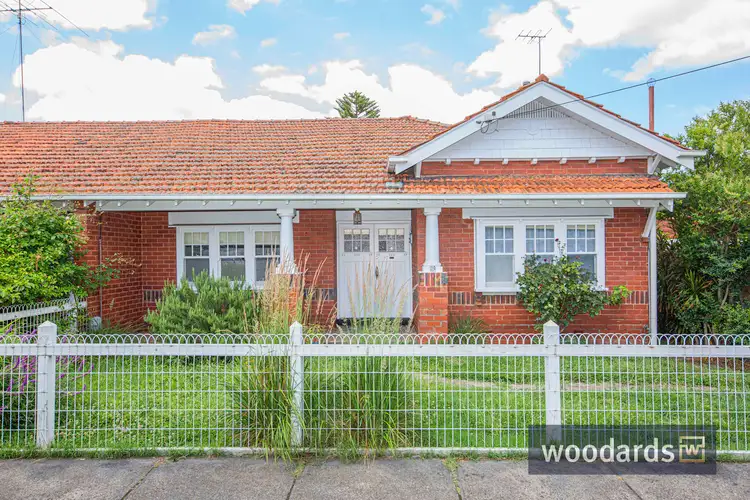 2 Malmsbury Street