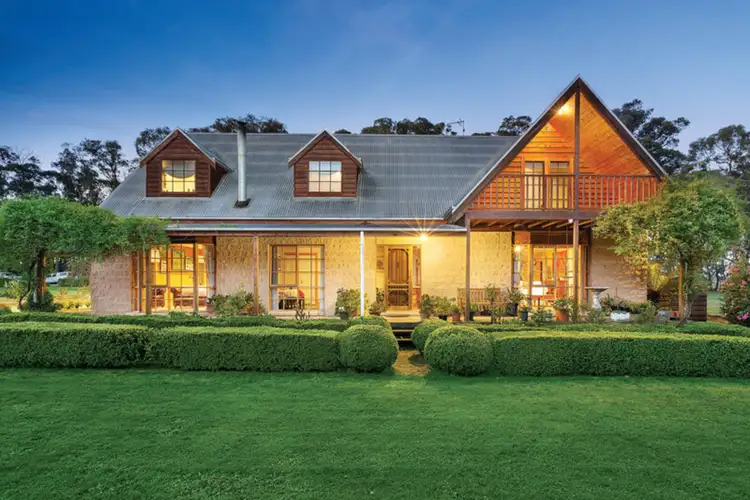 45 Stonier Road, Ross Creek VIC 3351