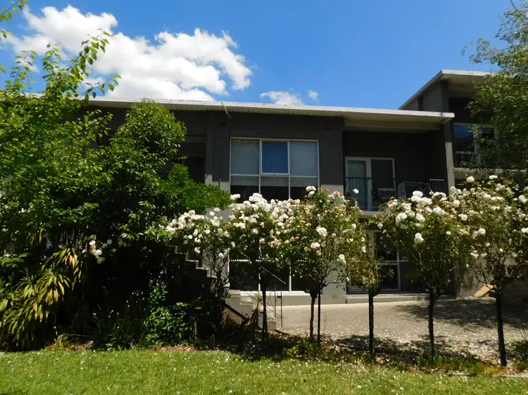 45 Rosanna Road