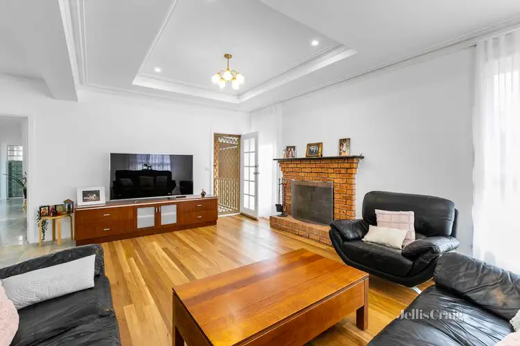 Third view of Homely house listing, 5 Collingwood Road, Newport VIC 3015