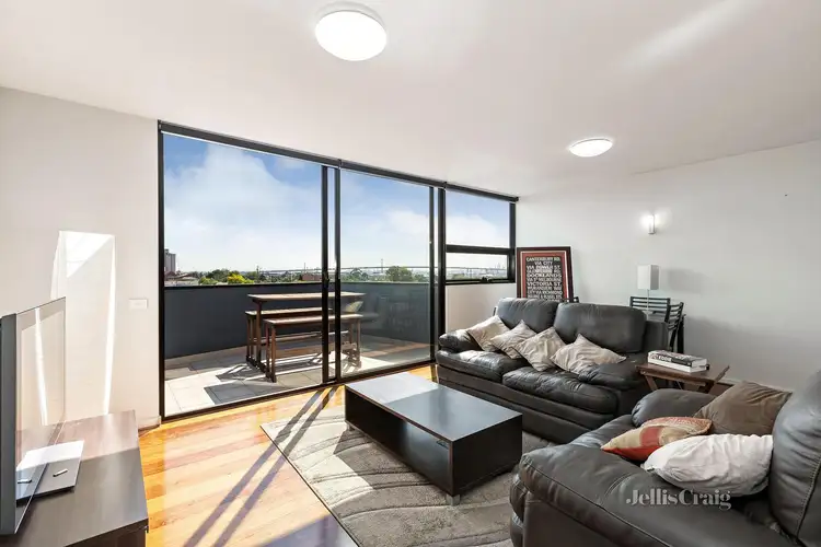 Second view of Homely apartment listing, 23/4 Mason Street, Newport VIC 3015