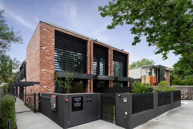 Main view of Homely townhouse listing, 2/7 Hughenden Road, St Kilda East VIC 3183
