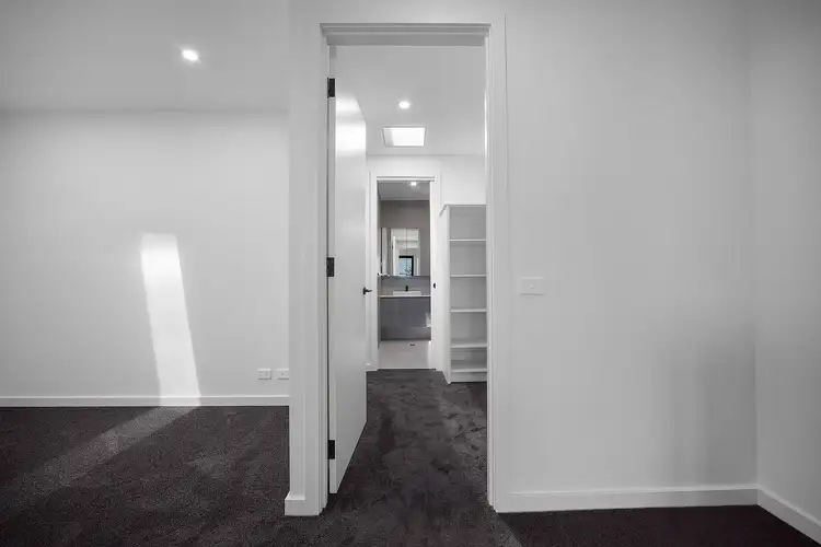 Sixth view of Homely townhouse listing, 5/67-68 Nepean Highway, Seaford VIC 3198