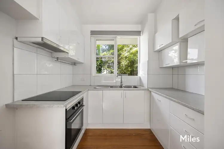 Third view of Homely apartment listing, 6/5 Noel Street, Ivanhoe VIC 3079