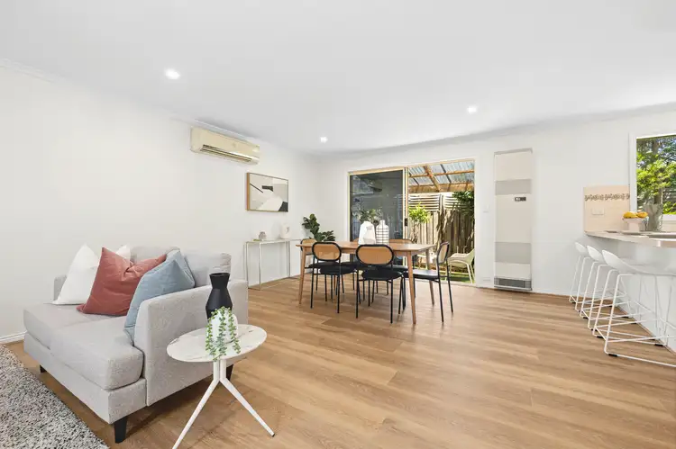 Third view of Homely unit listing, 2/17 Lilac Street, Bentleigh East VIC 3165