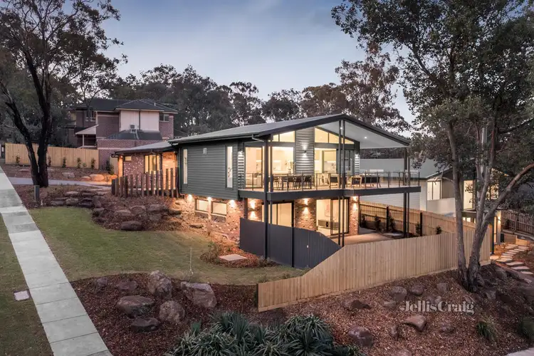 42 Greenwood Street, Briar Hill VIC 3088