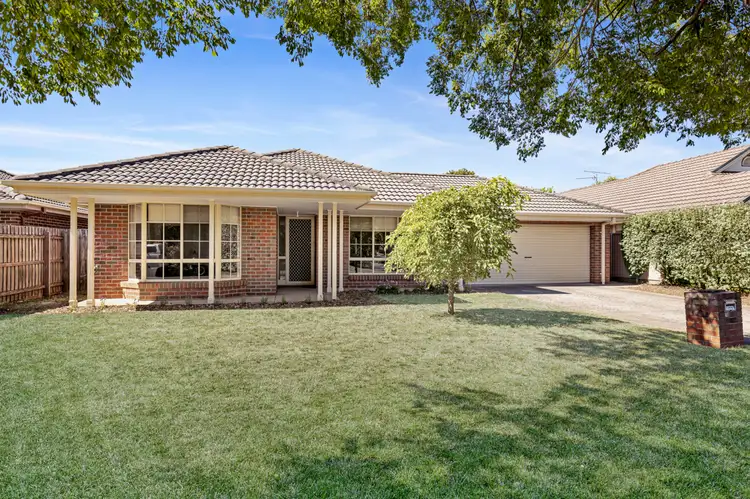 18 Lauderdale Avenue, Alfredton VIC 3350