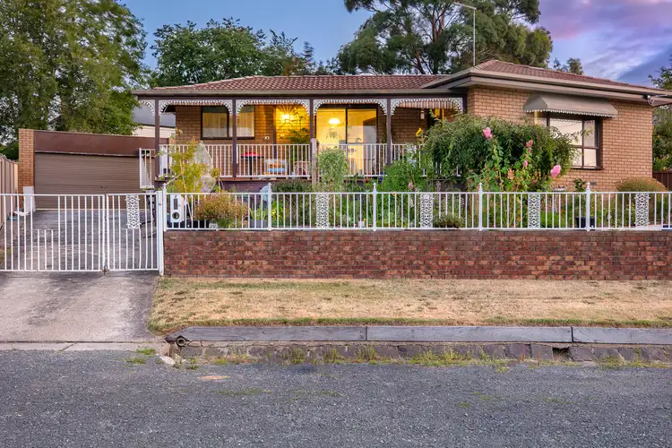 8 Boyle Street, Golden Point VIC 3350