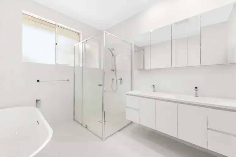 Fourth view of Homely house listing, 2 Sylvan Crescent, Ashwood VIC 3147