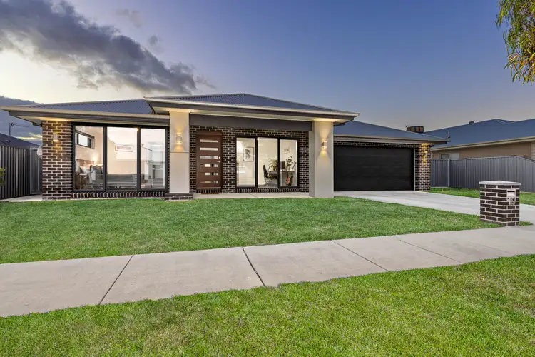 19 Galway Drive, Alfredton VIC 3350