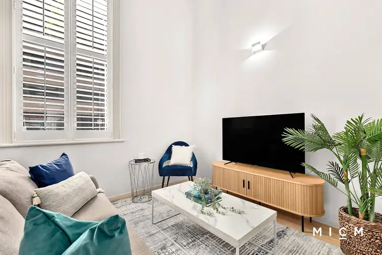 Third view of Homely apartment listing, 5/61 Mackenzie Street, Melbourne VIC 3000