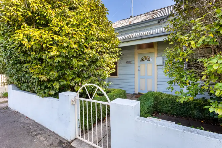 315 Peel Street, Black Hill VIC 3350
