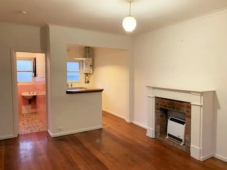 25 Illawarra Road
