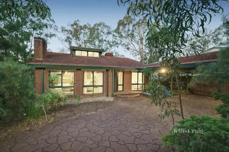 73 Milborne Crescent, Eltham VIC 3095