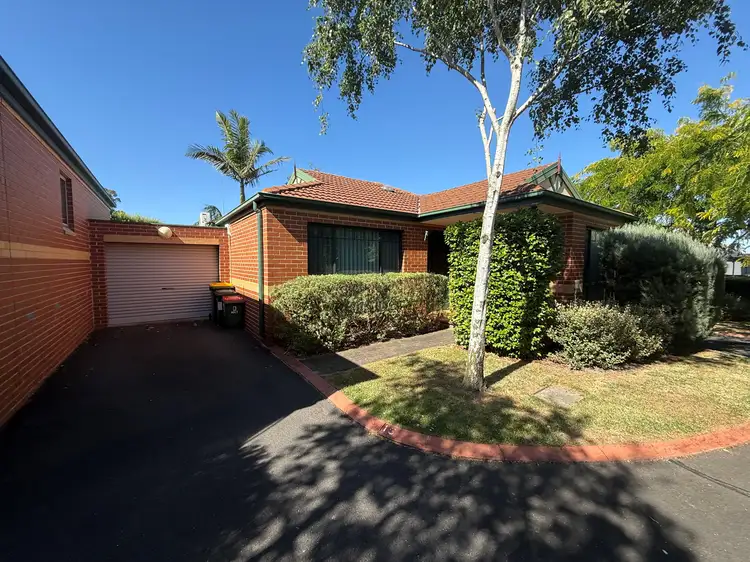 15/305 Canterbury Road, Forest Hill VIC 3131