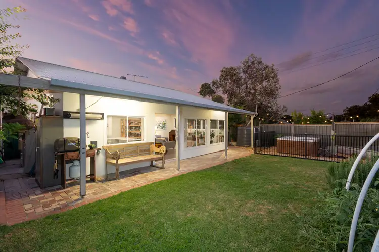 2 Foam Street, Rosebud VIC 3939