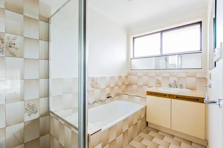 Fifth view of Homely unit listing, 1/2 Wilson Crescent, Hoppers Crossing VIC 3029