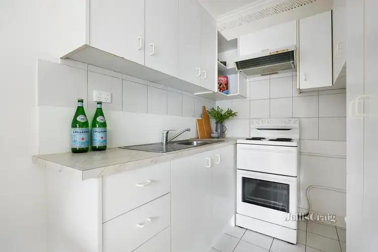 Sixth view of Homely apartment listing, 6/30 Walsh Street, Ormond VIC 3204