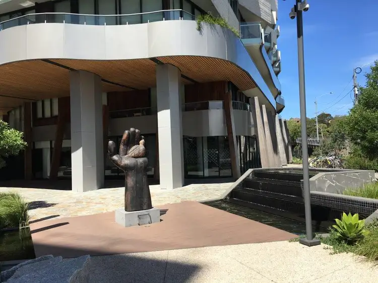 4 Acacia Place