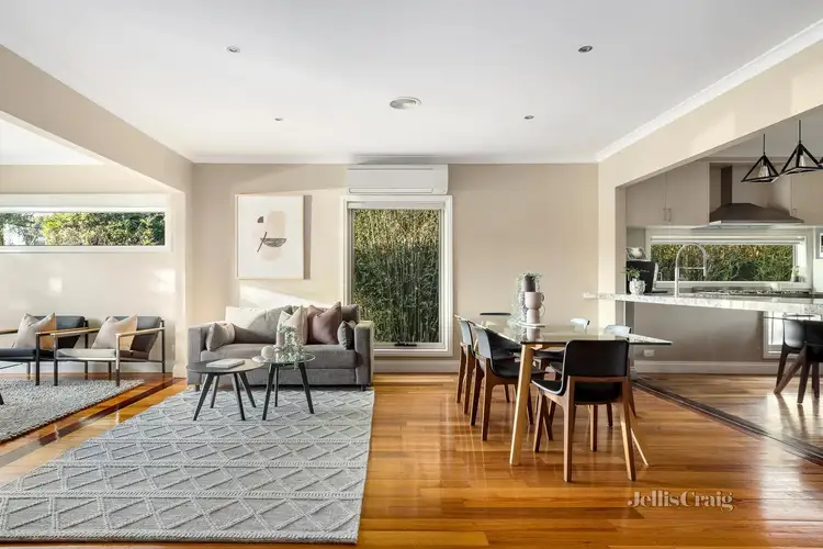 Second view of Homely house listing, 6 Kevin Court, Cheltenham VIC 3192