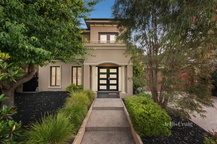 Main view of Homely house listing, 32 Pascoe Avenue, Bentleigh VIC 3204