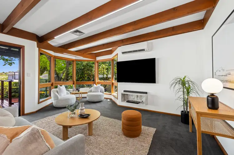15 Silver Ash Avenue, Ashwood VIC 3147