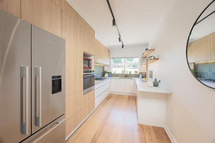Fourth view of Homely flat listing, 17/4 Parkside Street, Elsternwick VIC 3185