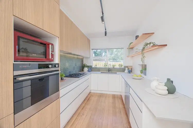 Fifth view of Homely flat listing, 17/4 Parkside Street, Elsternwick VIC 3185