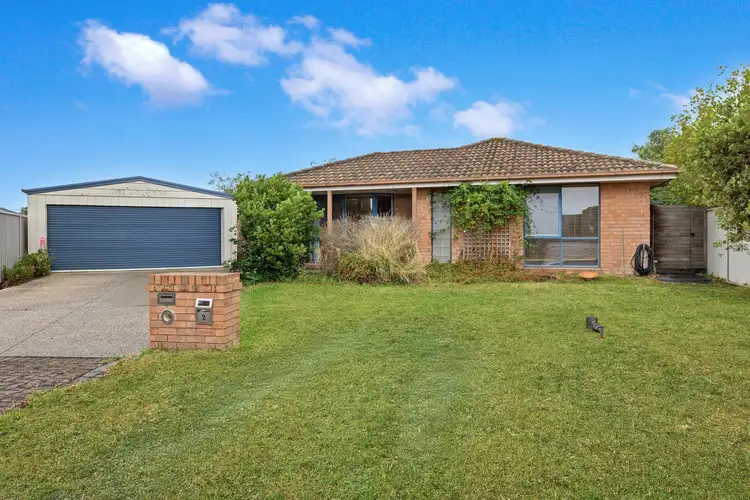 Main view of Homely house listing, 2 Albyn Close, Pakenham VIC 3810