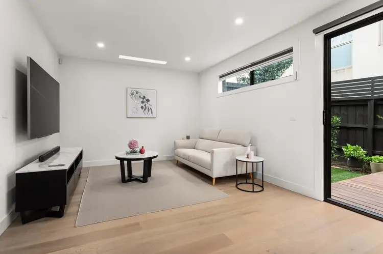 Sixth view of Homely townhouse listing, 2/2 Johnston Street, Ashburton VIC 3147
