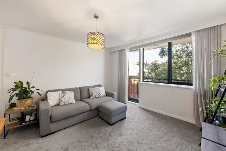 Second view of Homely unit listing, 3/27 Roseberry Street, Ascot Vale VIC 3032