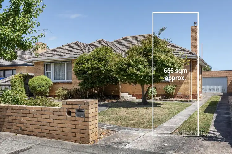 2 Stockdale Avenue, Bentleigh East VIC 3165