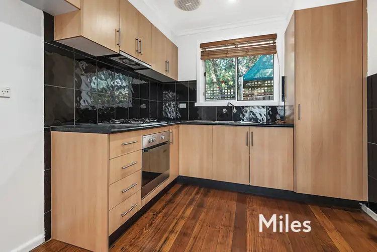 Second view of Homely unit listing, 4/19 Edward Street, Macleod VIC 3085