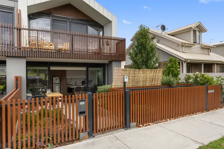 1/23-25 Clapham Street, Thornbury VIC 3071