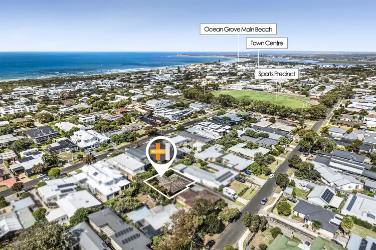 2/104 Draper Street, Ocean Grove VIC 3226