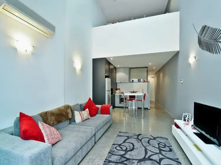 Second view of Homely apartment listing, 304/18 Kavanagh St, Southbank VIC 3006