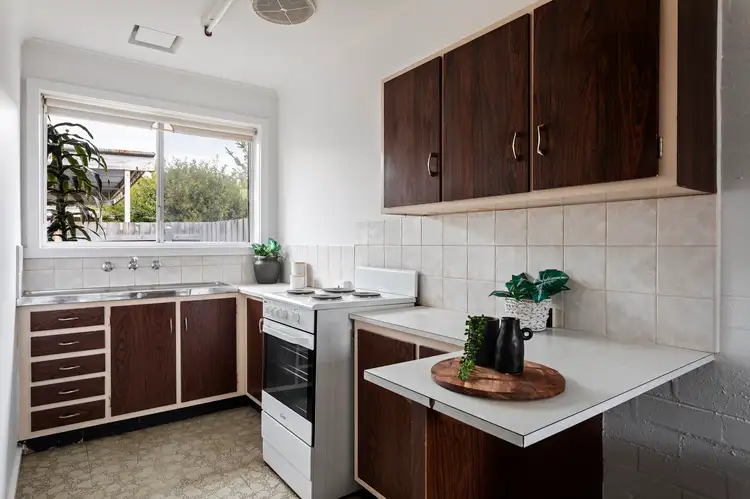 Third view of Homely villa listing, 4/10 Wattle Grove, Mckinnon VIC 3204