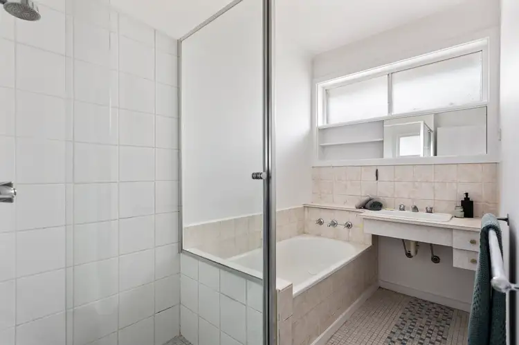 Fifth view of Homely villa listing, 4/10 Wattle Grove, Mckinnon VIC 3204