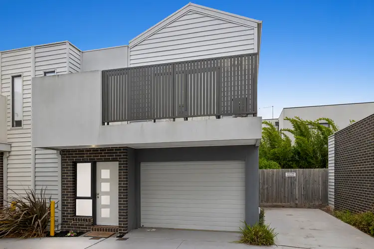 Main view of Homely townhouse listing, 12/22 South Avenue, Bentleigh VIC 3204