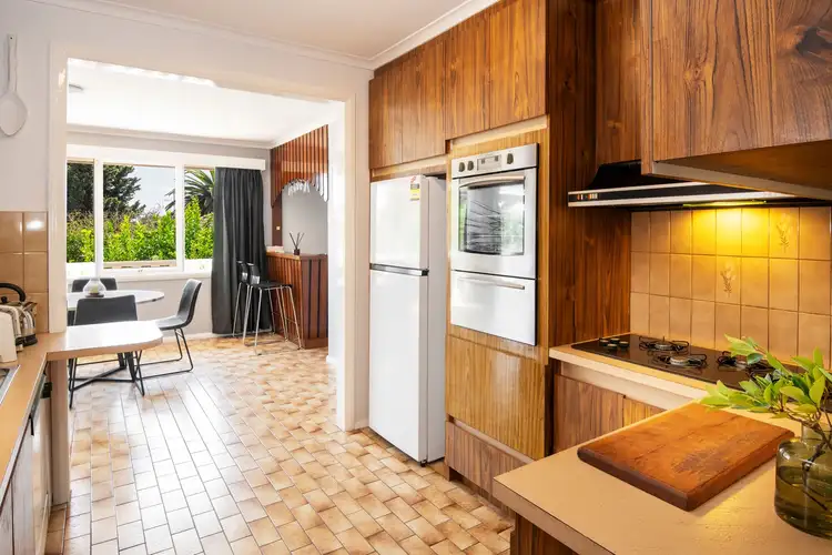 Fifth view of Homely house listing, 9 St Cloud Court, Mount Waverley VIC 3149