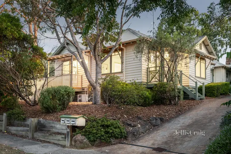 1/26 Luck Street, Eltham VIC 3095