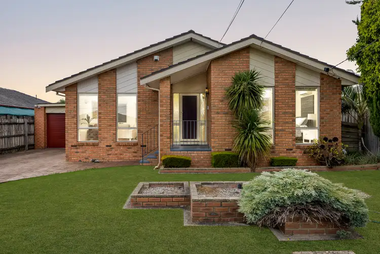 6 Einstein Avenue, Mulgrave VIC 3170