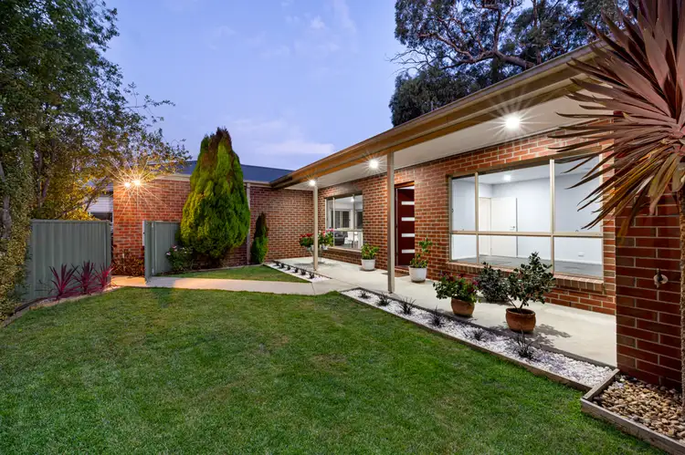 821a Bond Street, Mount Pleasant VIC 3350