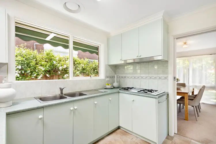 Fifth view of Homely house listing, 11 Tracey Close, Keysborough VIC 3173