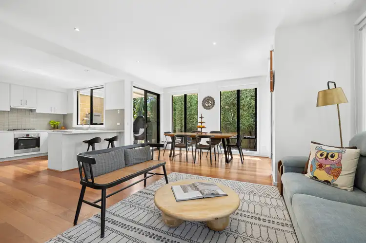 4/1407-1409 Dandenong Road, Malvern East VIC 3145