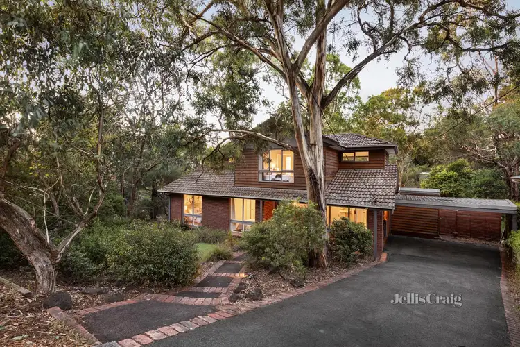 51 Ramptons Road, Eltham North VIC 3095