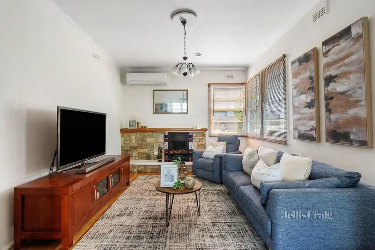 4 Roydon Street, Hampton East VIC 3188