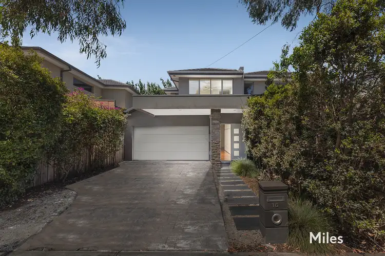 16 Ayton Street, Ivanhoe VIC 3079