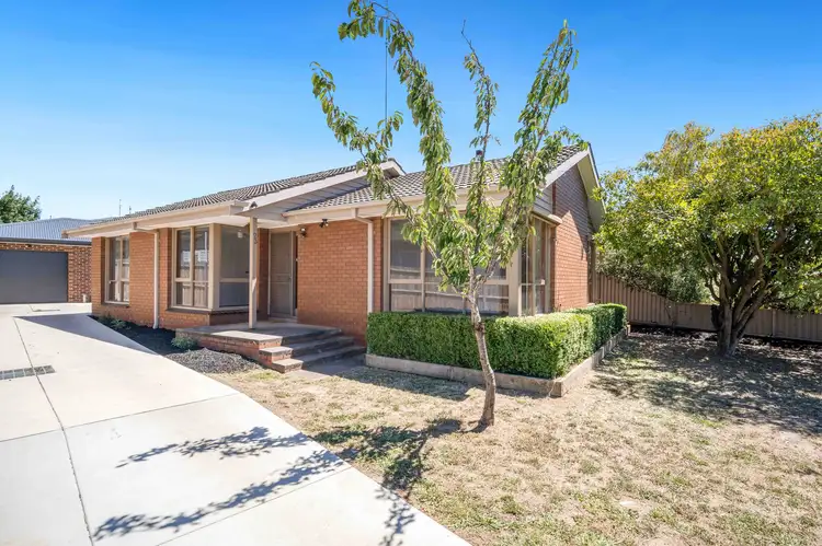 23 Head Street, Wendouree VIC 3355